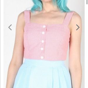 Cute red seersucker crop top, never worn.